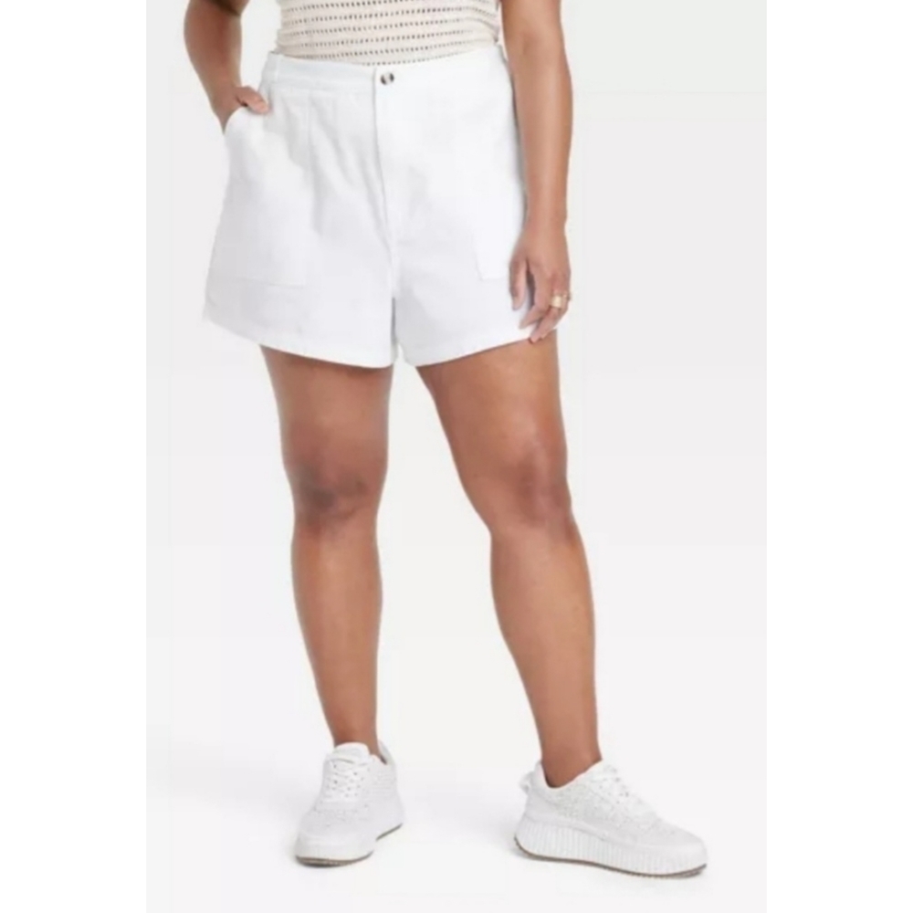 NEW Universal Thread High Rise White Utility Shorts
